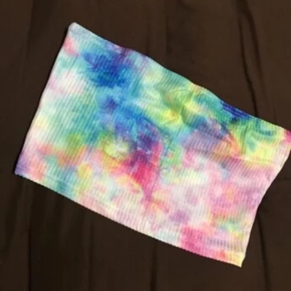 Tie dye tube tops 🧞 ( selling for friend )